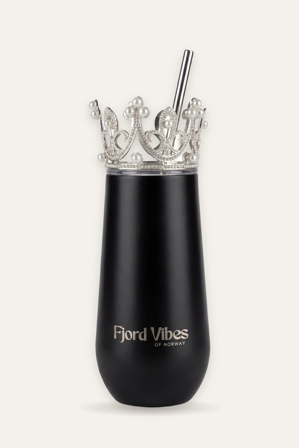 Svart prosecco termokopp med sølvfarget prinsessekrone og sugerør – Fjord Vibes